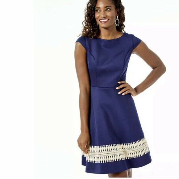 Lilly Pulitzer Dresses & Skirts - New Lilly Pulitzer Klara Navy Mini Dress size 10 Gold trim Preppy Coastal